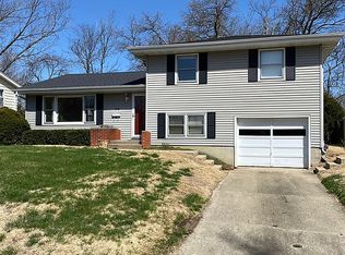 194 Dover Dr, Decatur, IL 62521