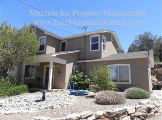 11 Tecolote Rd, Tijeras, NM 87059