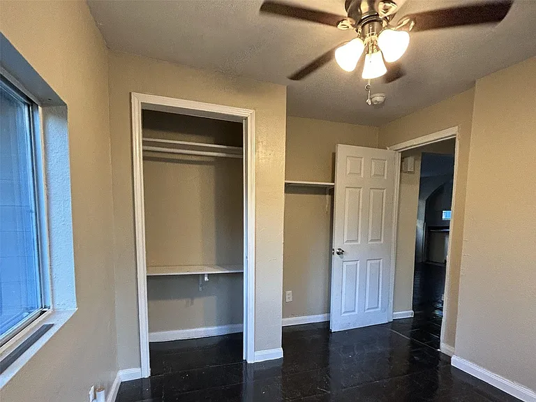 8116 Sandra St — Photo 11