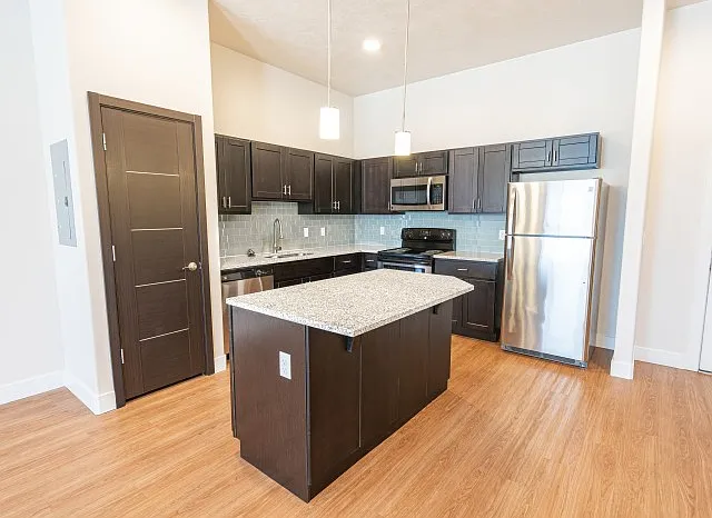 Fully Upgraded Kitchen with Island Fully Upgraded Kitchen with Island