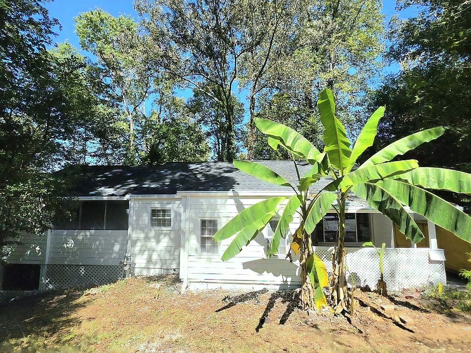 1st image of 1057 Washington Ave
