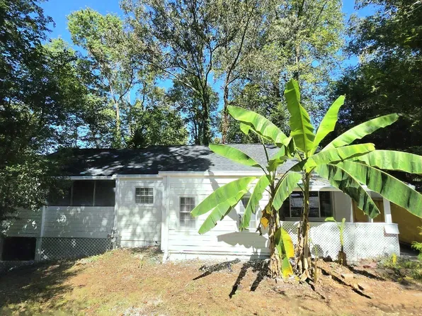 1057 Washington Ave, East Point, GA 30344
