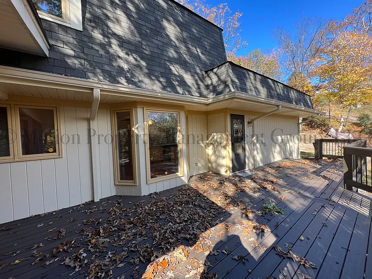 5312 Fairview Rd — Photo 18