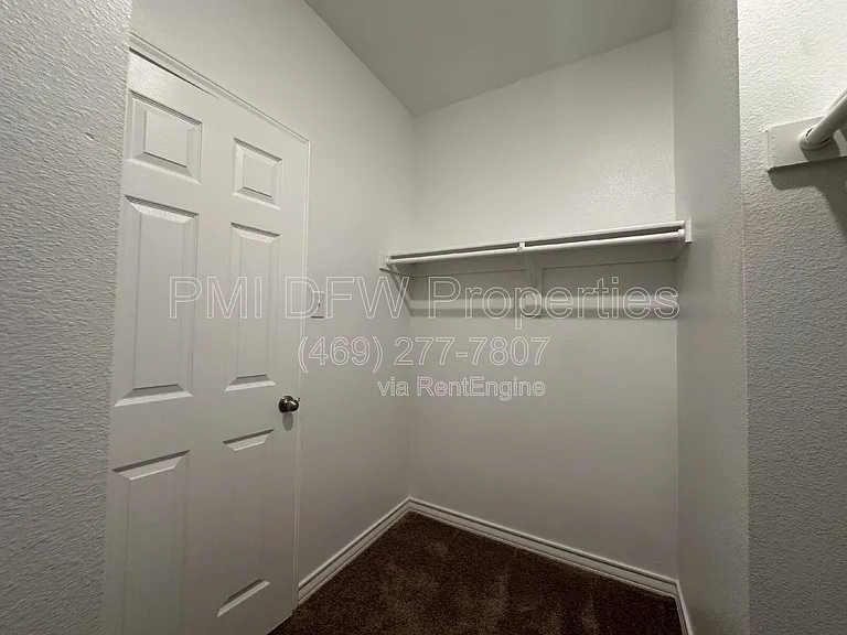 663 Saxony Dr — Photo 10