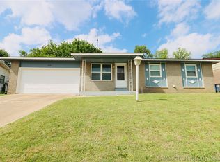 16625 E 1st St S, Tulsa, OK 74108