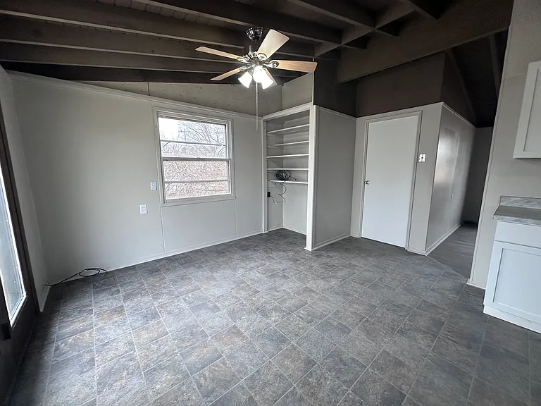 403 N Seminary St #N — Photo 8