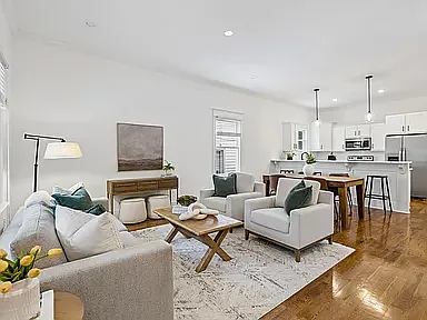 3 bed, 2.5 bath, 2446 sqft, $3,300 — Photo 3