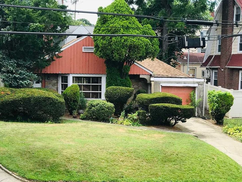 1st image of 3708 222nd St