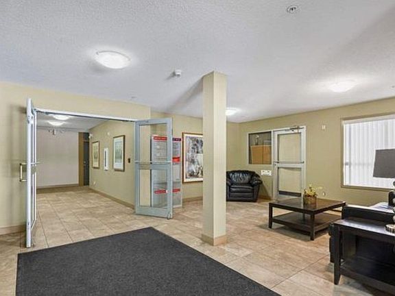 4th image of 17003 67th Ave NW #311