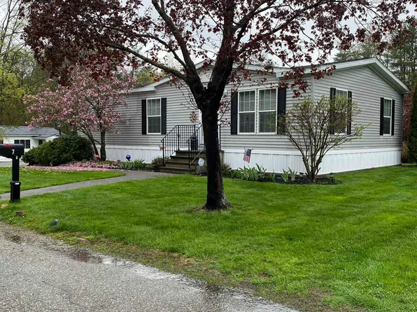 7 Sir Lancelot Drive, Exeter, NH 03833