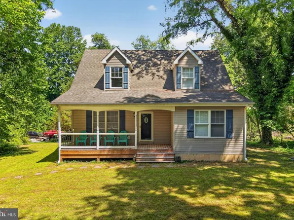 302 Cecil Ave, Earleville, MD 21919