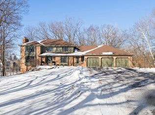 18300 8th Ave N, Plymouth, MN 55447