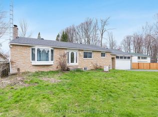 706 James St, Innisfil, ON L9S2G7