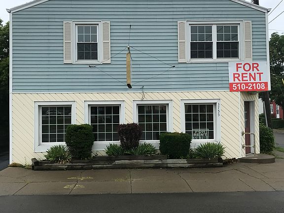 3rd image of 3755 S Park Ave