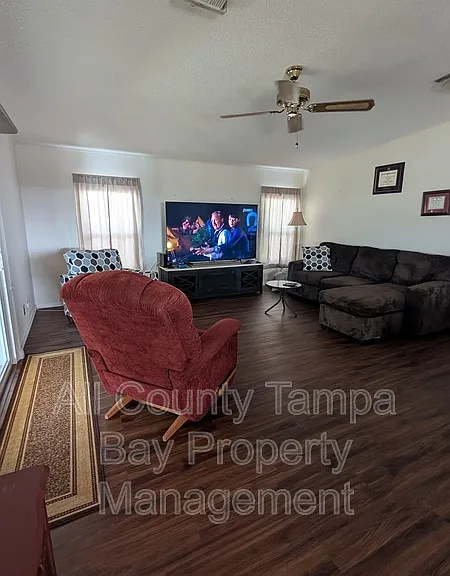 4719 Tangelo Dr — Photo 8