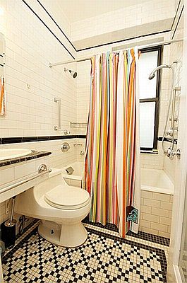 5th image of 345 W 88th St APT 1C