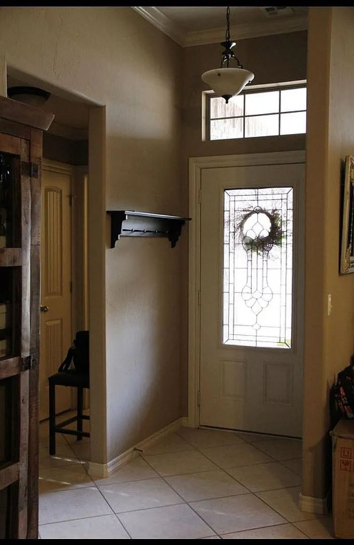 Welcome to 2336 NW 157th Ter! — Photo 4