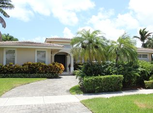 2270 Bayview Ln, North Miami, FL 33181