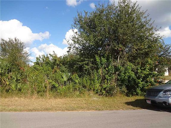 2nd image of 28368 Pasadena Dr