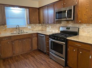 2117 Canary Dr, Ponca City, OK 74601