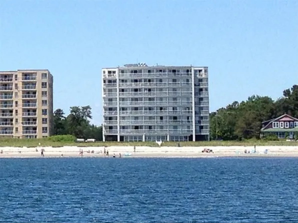 221 E Grand Ave APT 8B, Old Orchard Beach, ME 04064