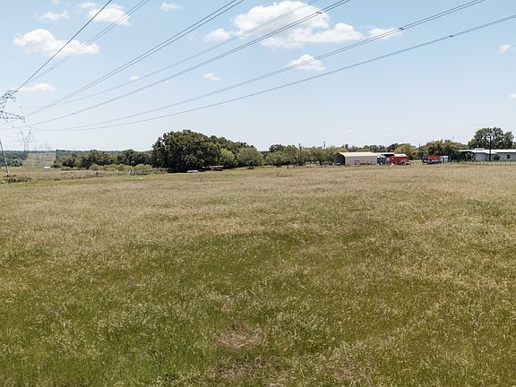 3rd image of 994 County Road 1180
