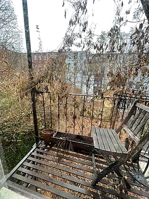 Rented by Pear NYC LLC | media 62