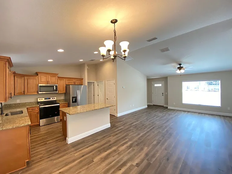 7 Bahia Pass Dr — Photo 8