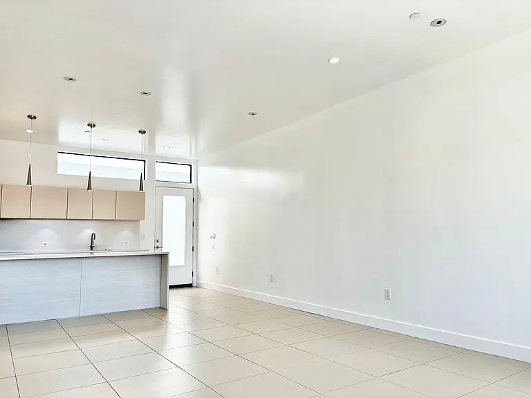7301 E Minnezona Ave #1007 — Photo 17