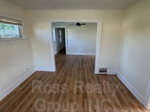 1850 Giant St, Toledo, OH 43613