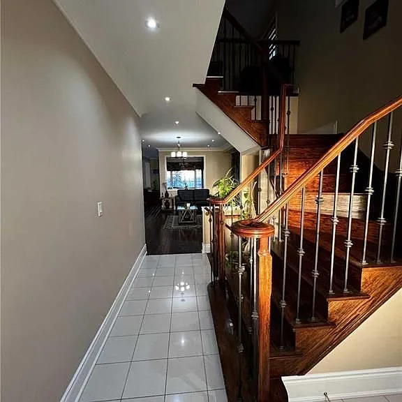 17 Gosling St — Photo 2