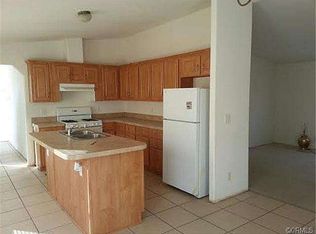 12275 Ailanthus St, Phelan, CA 92371