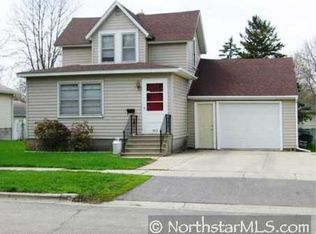 903 2nd St NW, Waseca, MN 56093