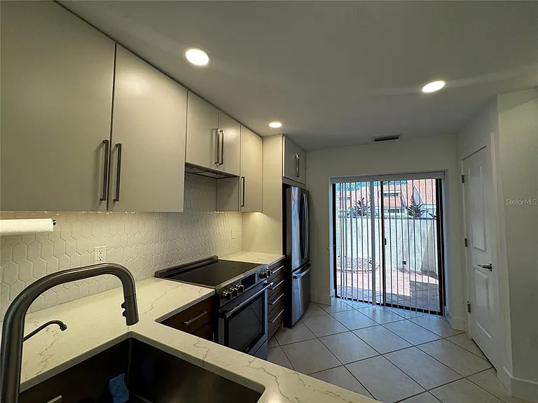 5312 Huntingwood Ct #39 — Photo 7