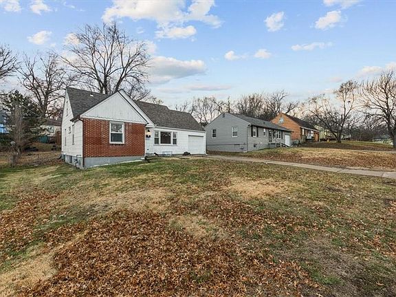 3rd image of 3823 E 71st St