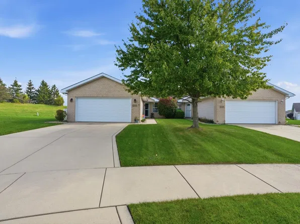 1233 W 82nd Ln, Merrillville, IN 46410