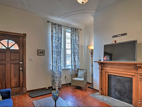 5th image of 134 41st St