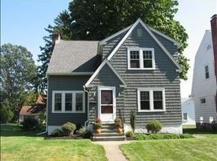 17 Kingston Ave, Poughkeepsie, NY 12603