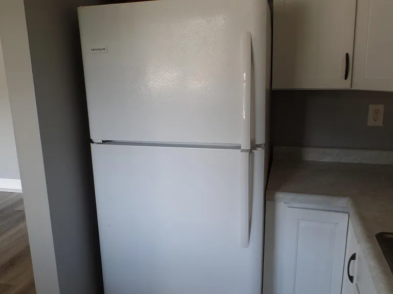616 New St #4 — Photo 3