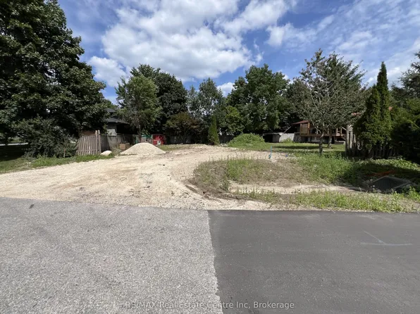 43 Ridgeway Ave, Guelph, ON N1L 1G8