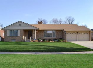 2905 E Menlo Dr, Wichita, KS 67211