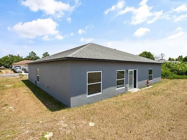 2916 Monarch Ave — Photo 17