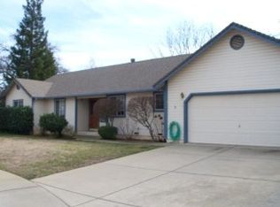 516 Olympic St, Redding, CA 96003
