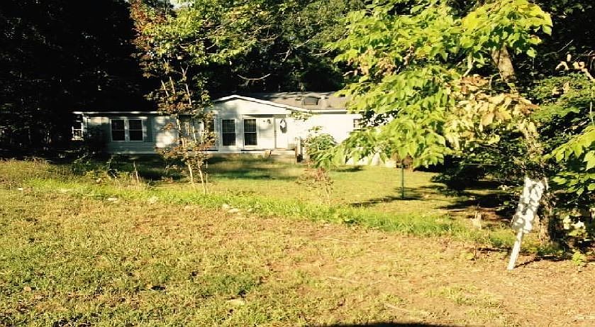 2nd image of 144 Raleigh Ct