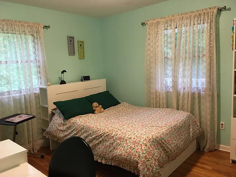 122 Deforest Rd — Photo 10