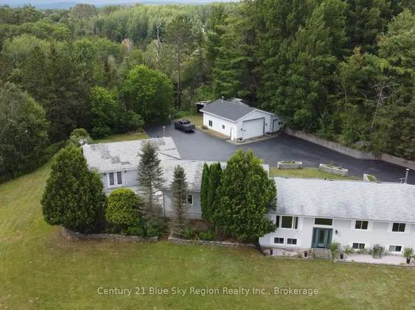 25 Meadow Dr, East Ferris, ON P0H 1K0