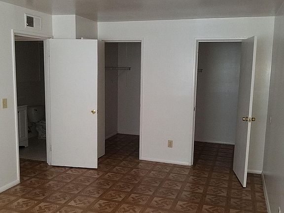 4th image of 2505 Harrison Ave APT 2
