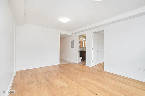 Rented by Citi Habitats | media 4