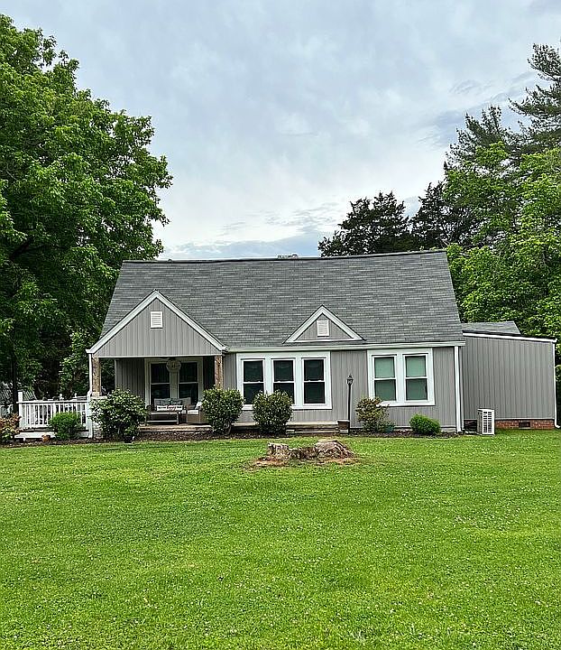 1st image of 1075 Shue Rd