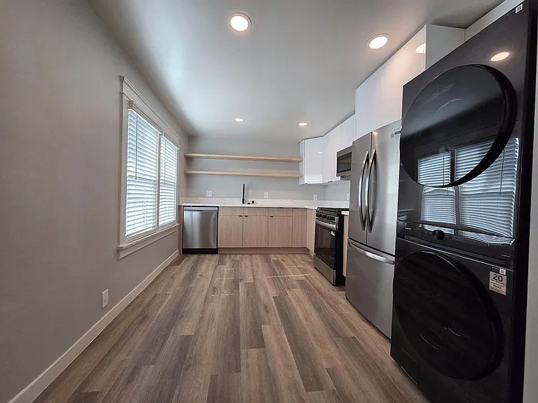 1411 Mohawk St #1411 — Photo 6